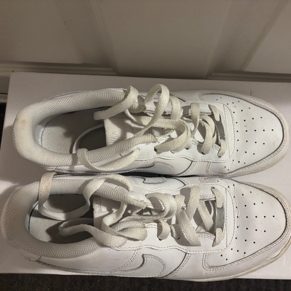Nike Airforce - Size 7 Men - Picture 1 of 2